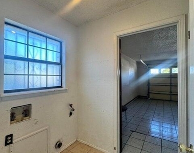 386 Mccune Road - Photo Thumbnail 26