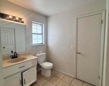 386 Mccune Road - Photo Thumbnail 14