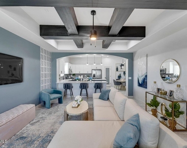 104 Monticello Street - Photo Thumbnail 4
