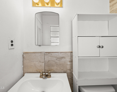 5409 Edmonton Avenue - Photo Thumbnail 18