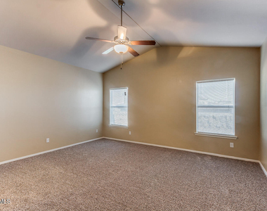 2412 Escape Point Street - Photo Thumbnail 16