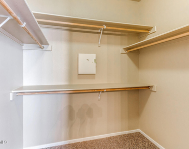 2412 Escape Point Street - Photo Thumbnail 22