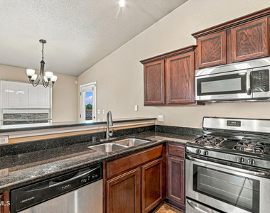 14352 S Cave Avenue - Photo Thumbnail 11