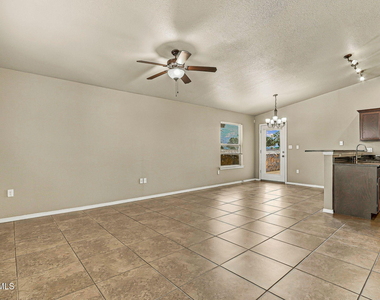14352 S Cave Avenue - Photo Thumbnail 3