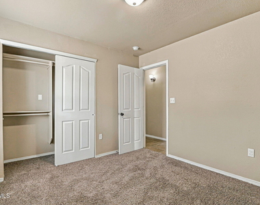 14352 S Cave Avenue - Photo Thumbnail 19