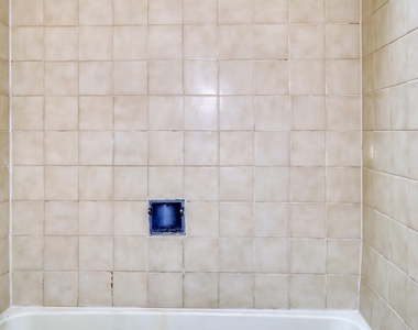 10941 Whitey Ford Street - Photo Thumbnail 20
