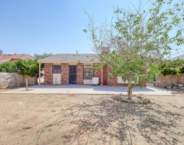 10941 Whitey Ford Street - Photo Thumbnail 30
