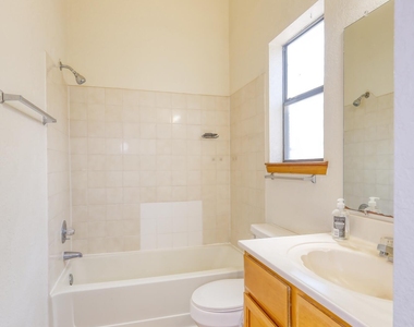 10941 Whitey Ford Street - Photo Thumbnail 25
