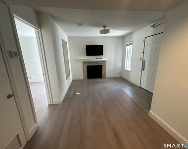 3 Long Wharf Drive - Photo Thumbnail 8