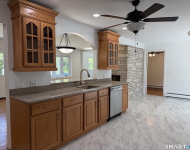 762 Woodin Street - Photo Thumbnail 2