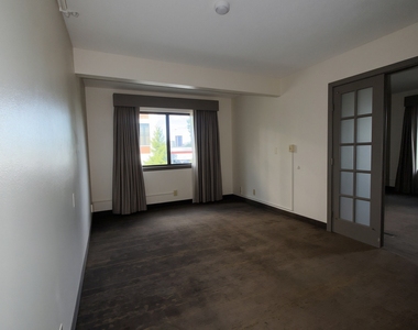 3 Long Wharf Drive - Photo Thumbnail 4
