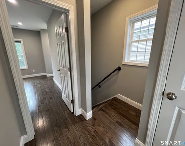 35 Ringgold Street - Photo Thumbnail 8