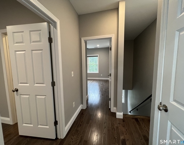 35 Ringgold Street - Photo Thumbnail 9