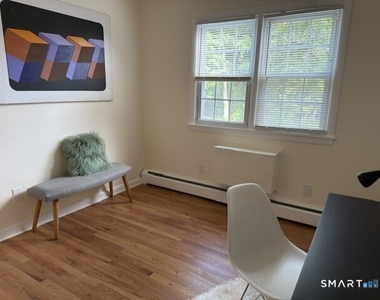 949 Hopmeadow Street - Photo Thumbnail 10