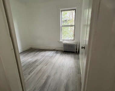 121 Babcock Street - Photo Thumbnail 3