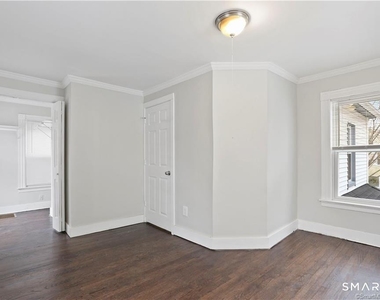 393 Huntington Street - Photo Thumbnail 22