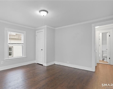 393 Huntington Street - Photo Thumbnail 17
