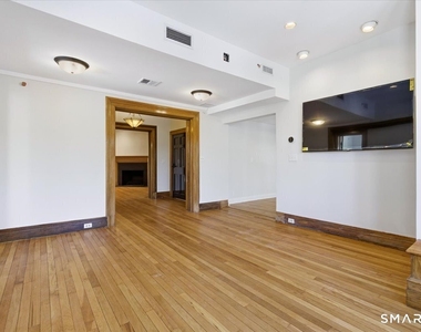 2750 Whitney Avenue - Photo Thumbnail 9