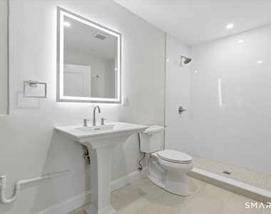 2750 Whitney Avenue - Photo Thumbnail 27