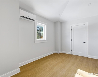 2750 Whitney Avenue - Photo Thumbnail 23