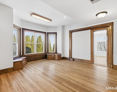 2750 Whitney Avenue - Photo Thumbnail 5