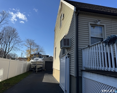 425 Huntington Road - Photo Thumbnail 24