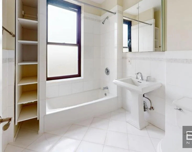 166 2nd Avenue - Photo Thumbnail 8