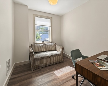 2904 Brentwood Ave - Photo Thumbnail 10