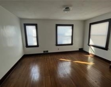 2928 Marshall Rd - Photo Thumbnail 15