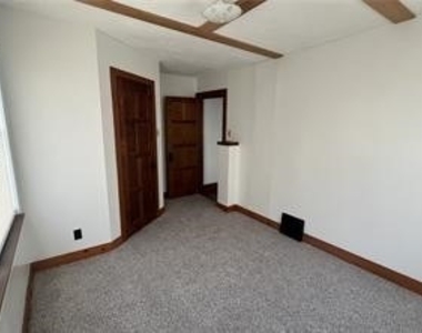 2928 Marshall Rd - Photo Thumbnail 20