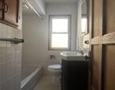2928 Marshall Rd - Photo Thumbnail 23