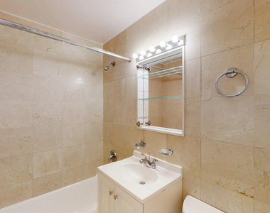333 East 49th Street - Photo Thumbnail 4