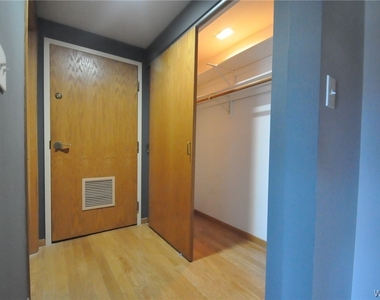 40 Waterfront Circle - Photo Thumbnail 7
