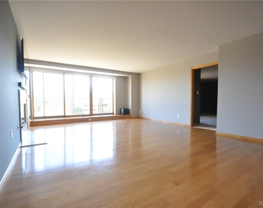 40 Waterfront Circle - Photo Thumbnail 6
