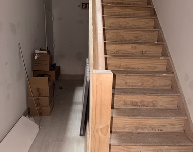 435 Lincoln Ave - Photo Thumbnail 3