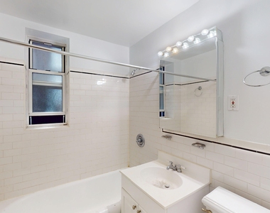 117 West 13th Street - Photo Thumbnail 8