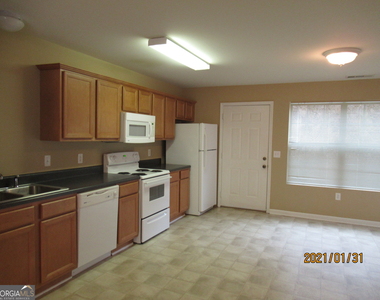 44 Cleves Way - Photo Thumbnail 2