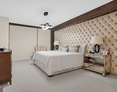 700 Park Regency Place Ne - Photo Thumbnail 15