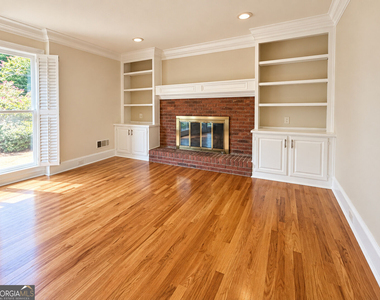 1826 Hermitage Place - Photo Thumbnail 14