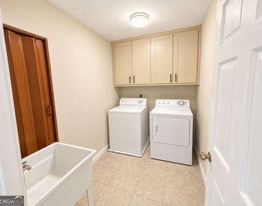 1826 Hermitage Place - Photo Thumbnail 21