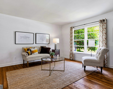 640 Farrar Court - Photo Thumbnail 2