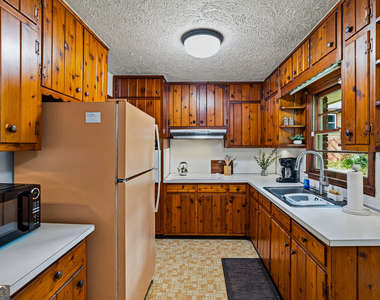 640 Farrar Court - Photo Thumbnail 4