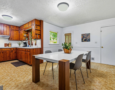 640 Farrar Court - Photo Thumbnail 6