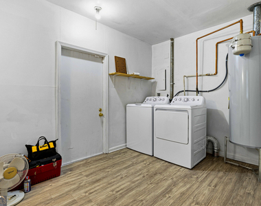 640 Farrar Court - Photo Thumbnail 16