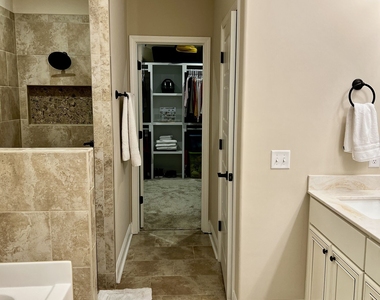 125 Ryan Nicholas Drive - Photo Thumbnail 24