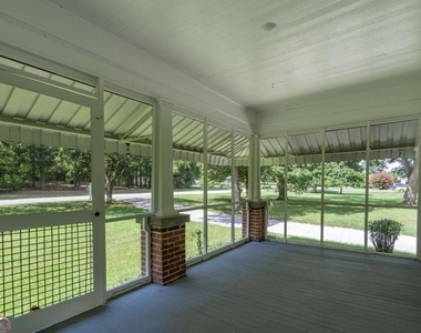 5380 Guthrie Road - Photo Thumbnail 5