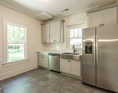 5380 Guthrie Road - Photo Thumbnail 12