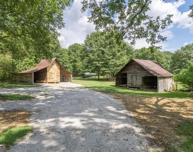 5380 Guthrie Road - Photo Thumbnail 2