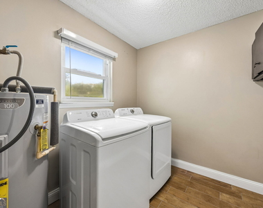 105 Wolf Bay Circle - Photo Thumbnail 21