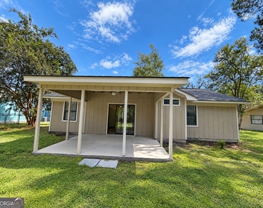 116 Natchez Court - Photo Thumbnail 9
